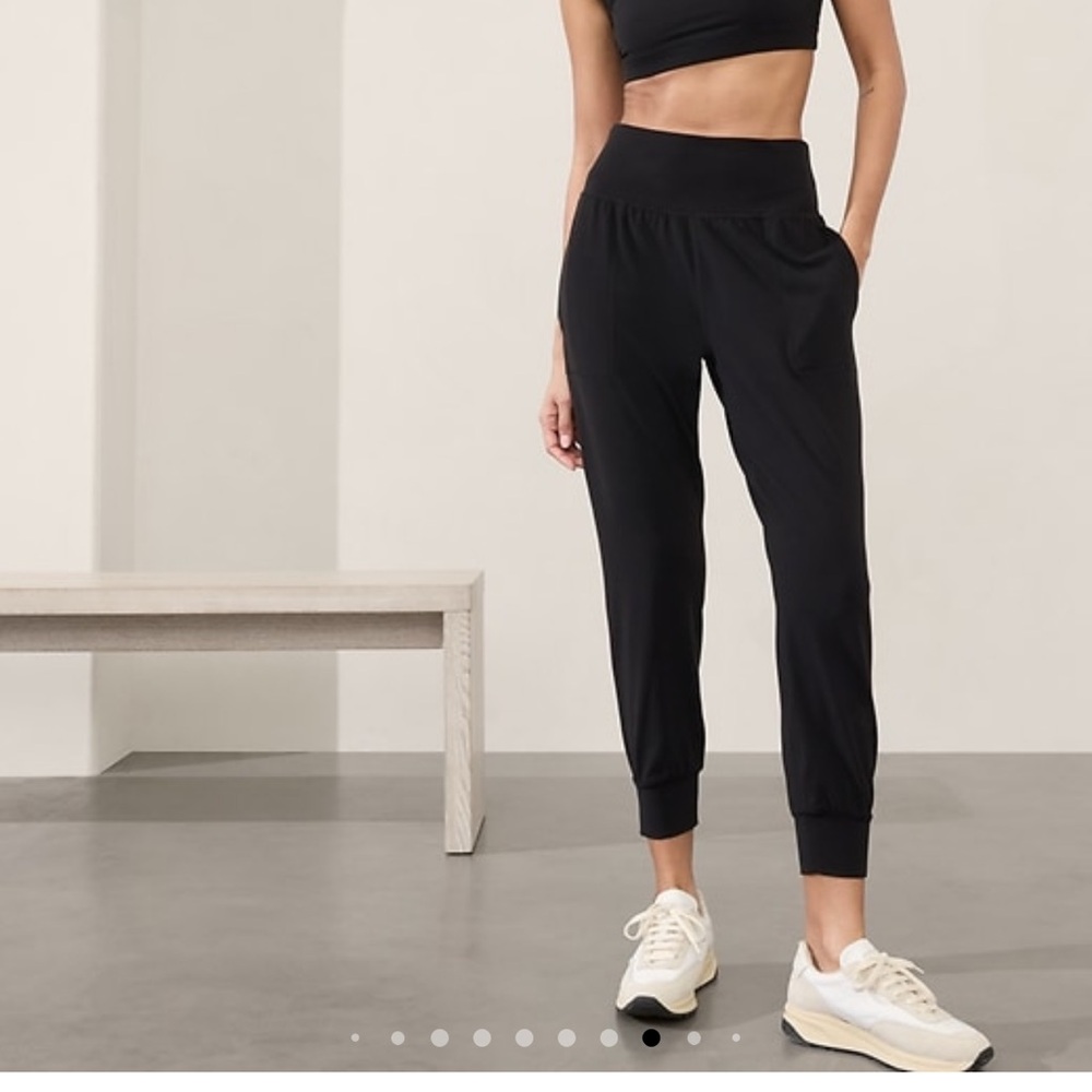 Athleta Salutation Joggers - Picture 3 of 3